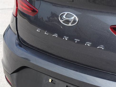 Used 2020 Hyundai Elantra SEL FWD image 6
