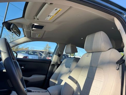 Certified 2023 Honda HR-V LX image 35
