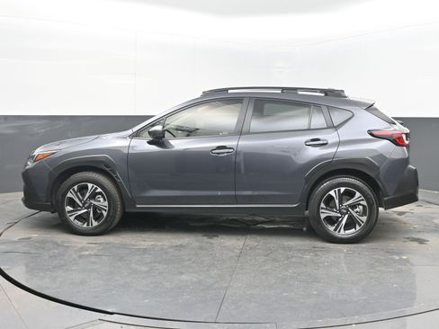 Used 2025 Subaru Crosstrek 2.0i Premium w/ Crosstrek Mirror Package image 7