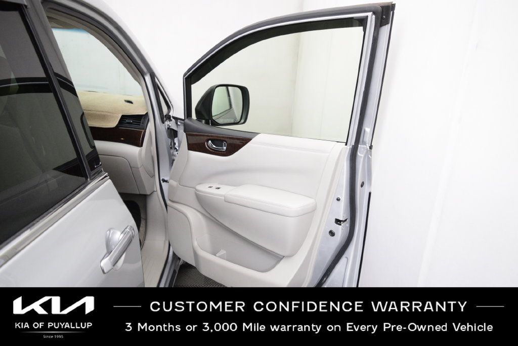 Used 2016 Nissan Quest SV FWD image 16