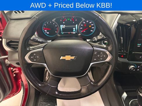 Used 2018 Chevrolet Traverse LT AWD/4WD image 11