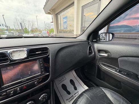 Used 2012 Chrysler 200 S w/ Sun/Sound Group image 30