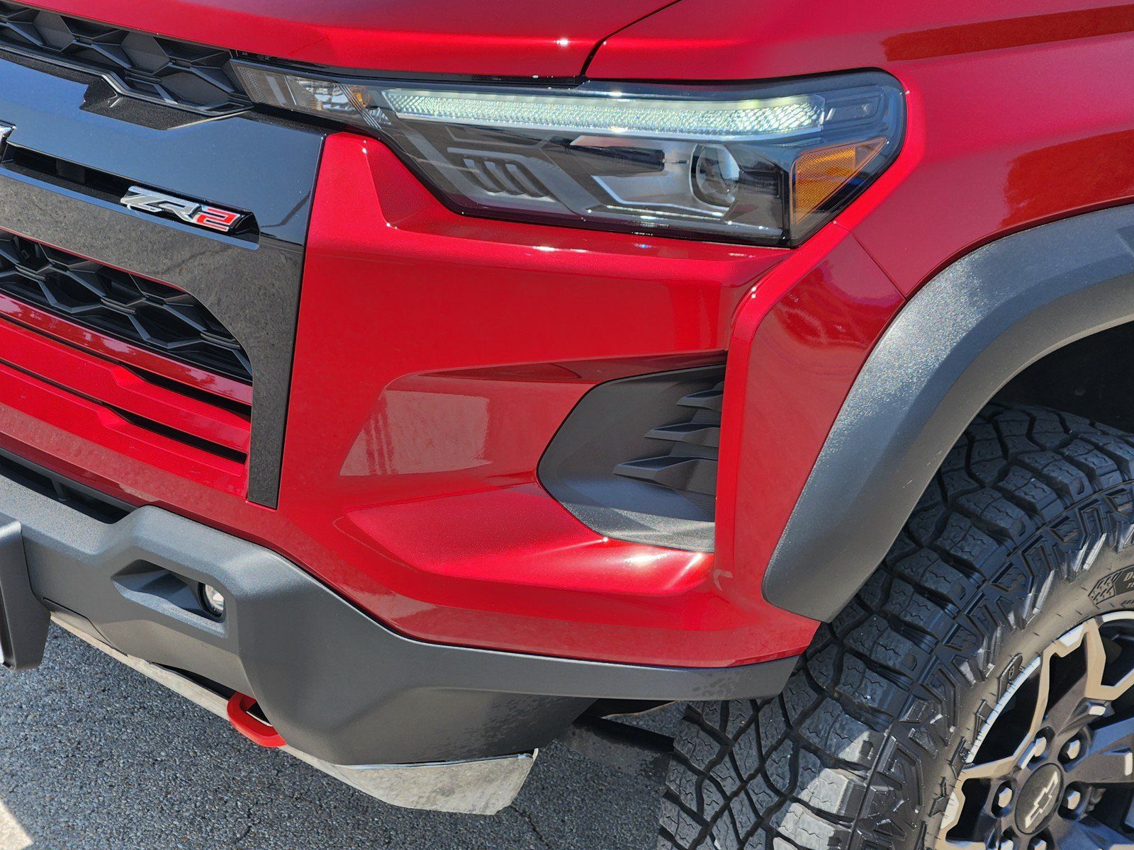 Used 2025 Chevrolet Colorado ZR2 w/ Technology Package AWD/4WD image 28