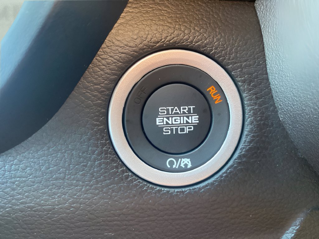Used 2025 RAM 1500 Big Horn AWD/4WD image 23