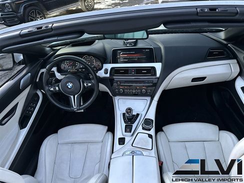 Used 2017 BMW M6 Convertible image 28