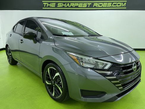 Used 2023 Nissan Versa SR w/ Trunk Package image 2