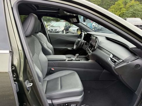 Used 2023 Lexus RX 350 Premium w/ Cold Area Package AWD/4WD image 15