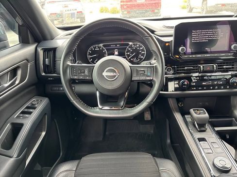 Used 2024 Nissan Pathfinder Rock Creek image 15