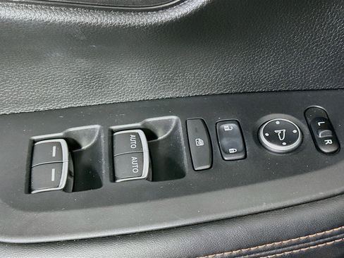 Used 2023 Honda HR-V Sport image 15