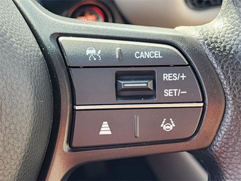 Used 2024 Honda HR-V LX image 21