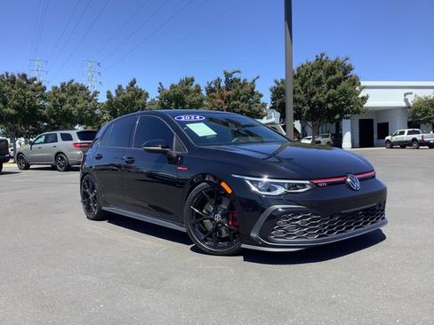Used 2024 Volkswagen GTI SE FWD image 2