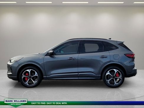 Used 2025 Ford Escape ST-Line Elite w/ Premium Technology Package image 7