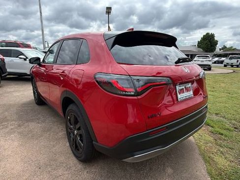 New 2027 Honda HR-V Sport image 6