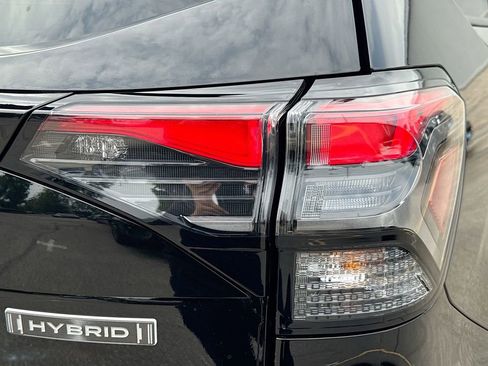 New 2026 Subaru Forester Premium AWD/4WD image 34