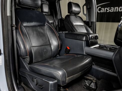 Used 2024 Ford F350 Lariat w/ Lariat Ultimate Package AWD/4WD image 31