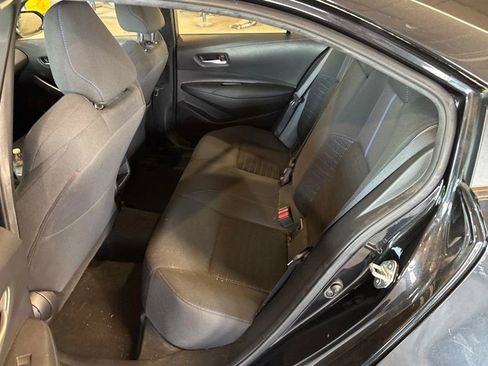 Used 2020 Toyota Corolla SE w/ SE Premium Package FWD image 5