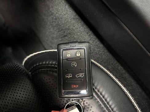 Used 2022 Jeep Grand Wagoneer Series II image 33