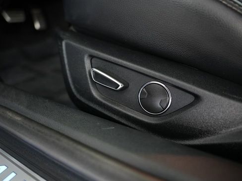 Used 2019 Ford Mustang Premium RWD image 36