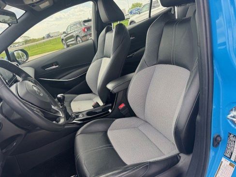 Used 2019 Toyota Corolla XSE FWD image 14
