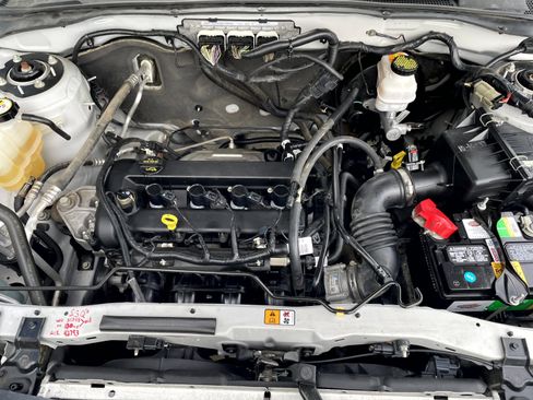 Used 2012 Ford Escape XLS FWD image 20