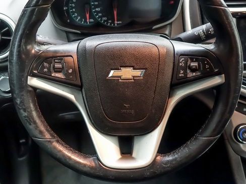 Used 2018 Chevrolet Sonic Premier image 14