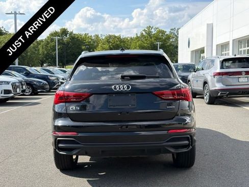 Used 2024 Audi Q3 2.0T Premium w/ Convenience Package AWD/4WD image 5