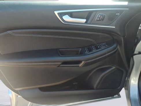 Certified 2024 Ford Edge Titanium AWD/4WD image 11