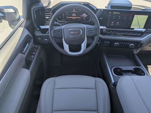 New 2026 GMC Sierra 2500 SLT w/ SLT Premium Package AWD/4WD image 18