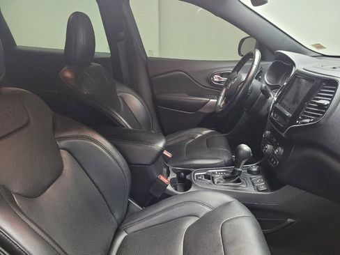 Used 2019 Jeep Cherokee High Altitude AWD/4WD image 21