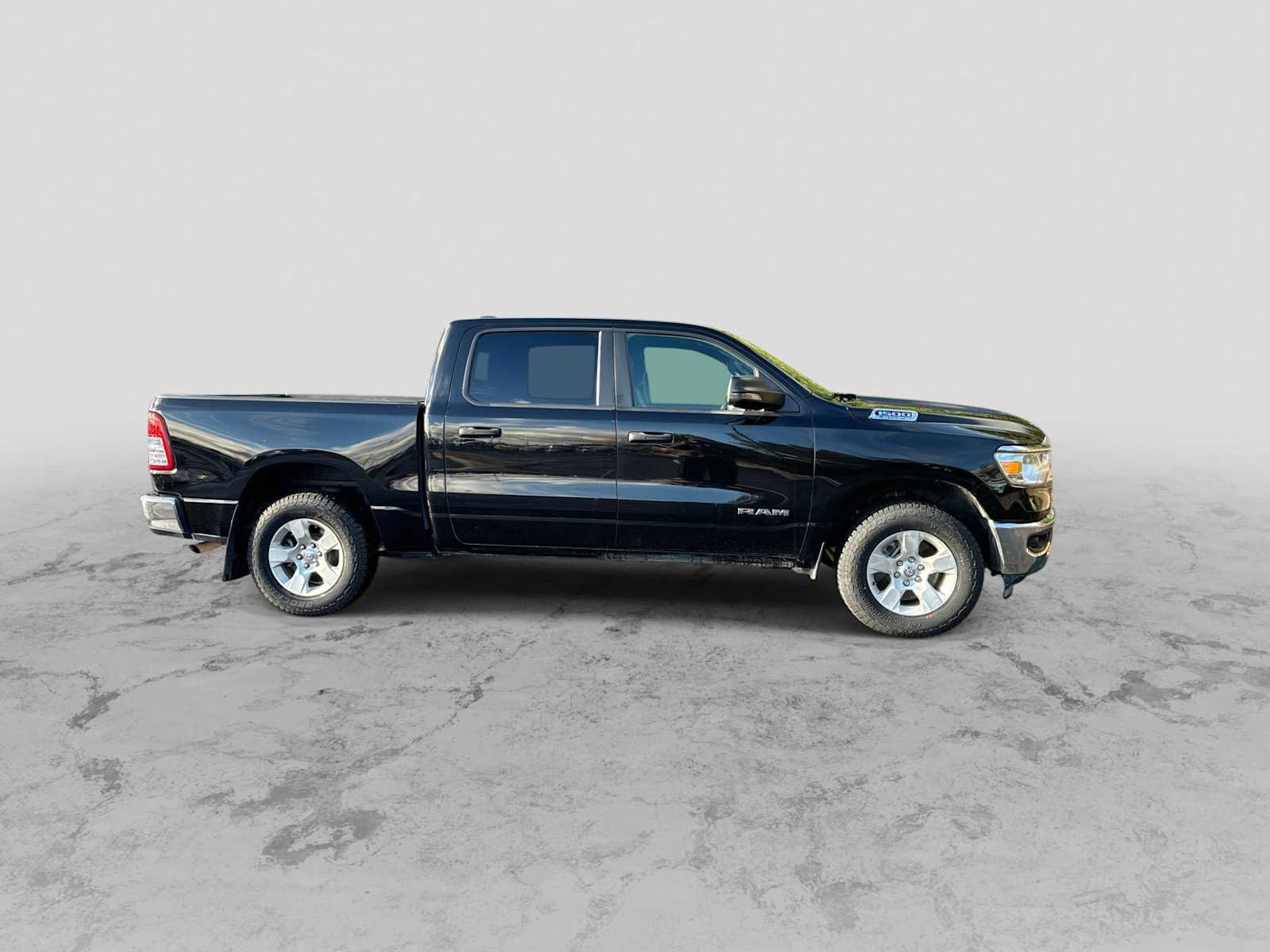 Used 2023 RAM 1500 Big Horn AWD/4WD image 9