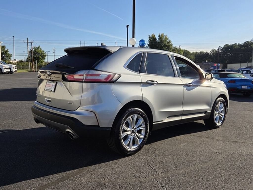 Used 2024 Ford Edge Titanium AWD/4WD image 5