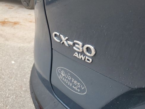 Used 2022 MAZDA CX-30 2.5 Turbo w/ Premium Plus Pkg image 9