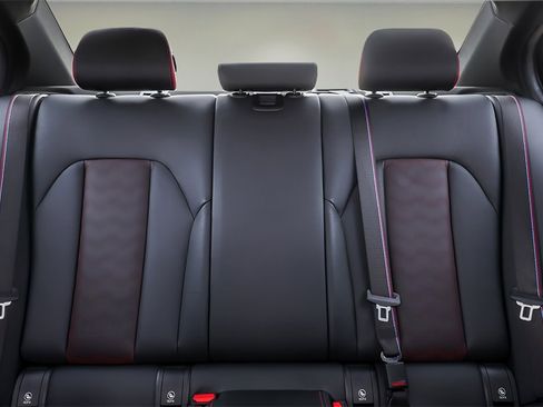 Used 2024 BMW M3 CS image 22