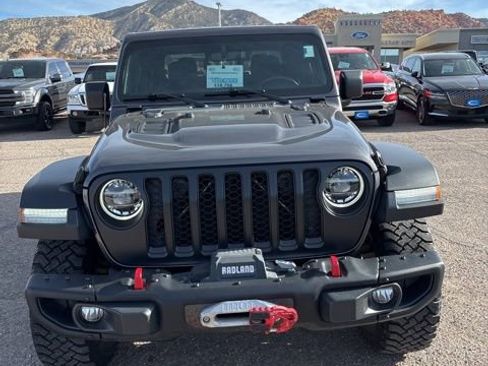 Used 2020 Jeep Gladiator Rubicon image 2