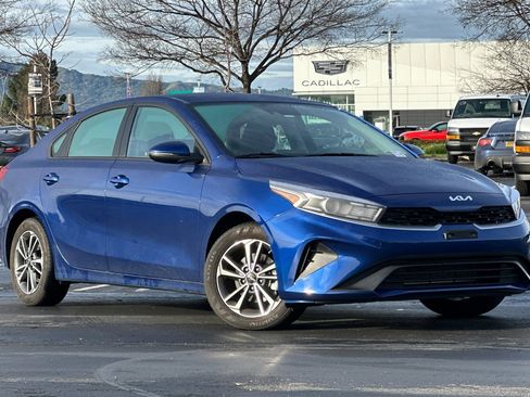 Certified 2023 Kia Forte LXS w/ LXS Technology Package image 2