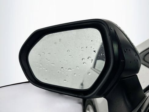 Used 2024 Toyota Corolla LE image 16