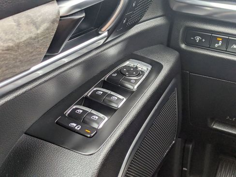 Used 2022 Kia Telluride SX w/ SX Prestige Package image 25