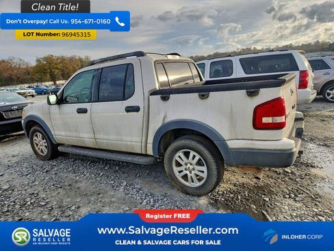 Used 2008 Ford Explorer Sport Trac XLT image 3