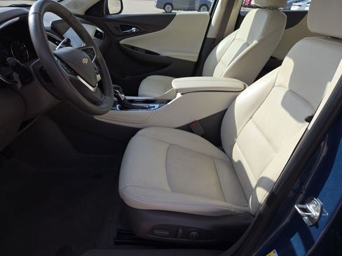 Used 2024 Chevrolet Malibu LT FWD image 16