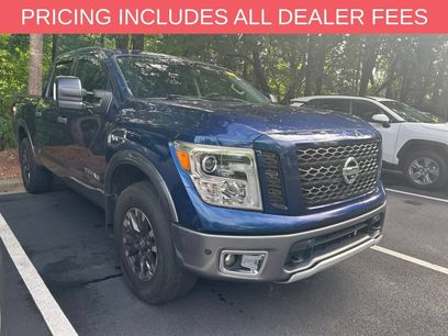 Used 2017 Nissan Titan PRO-4X w/ Pro-4x Convenience Package