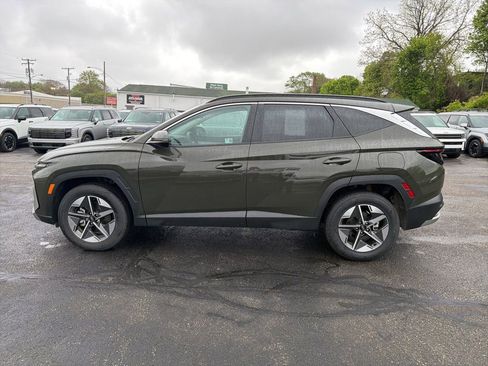 Certified 2025 Hyundai Tucson SEL AWD/4WD image 4