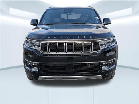 Used 2024 Jeep Wagoneer Series III AWD/4WD image 10