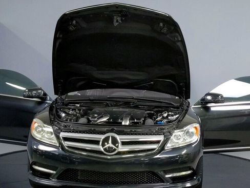 Used 2011 Mercedes-Benz CL 550 4MATIC image 10