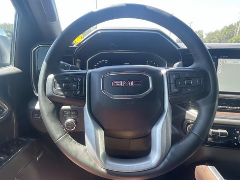 Used 2024 GMC Sierra 1500 SLT w/ SLT Premium Plus Package AWD/4WD image 29