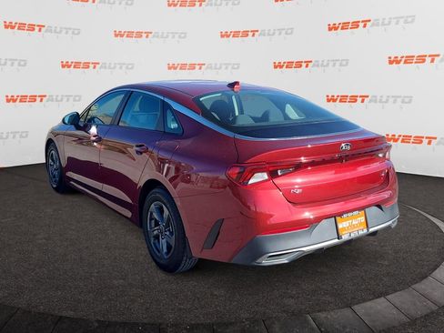 Used 2021 Kia K5 LX image 3
