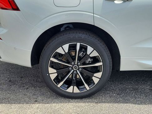 New 2026 Volvo XC60 B5 Plus w/ Protection Package AWD/4WD image 3