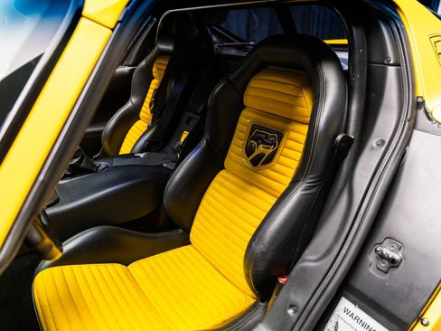 Used 2001 Dodge Viper GTS RWD image 7
