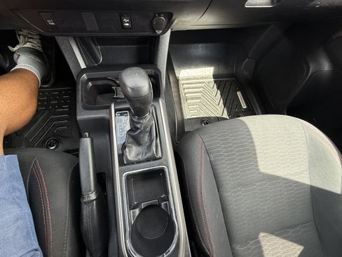 Used 2019 Toyota Tacoma SR5 image 19