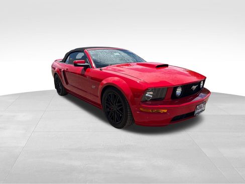 Used 2007 Ford Mustang GT Premium RWD image 7