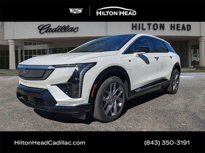 New 2025 Cadillac Optiq Luxury 1